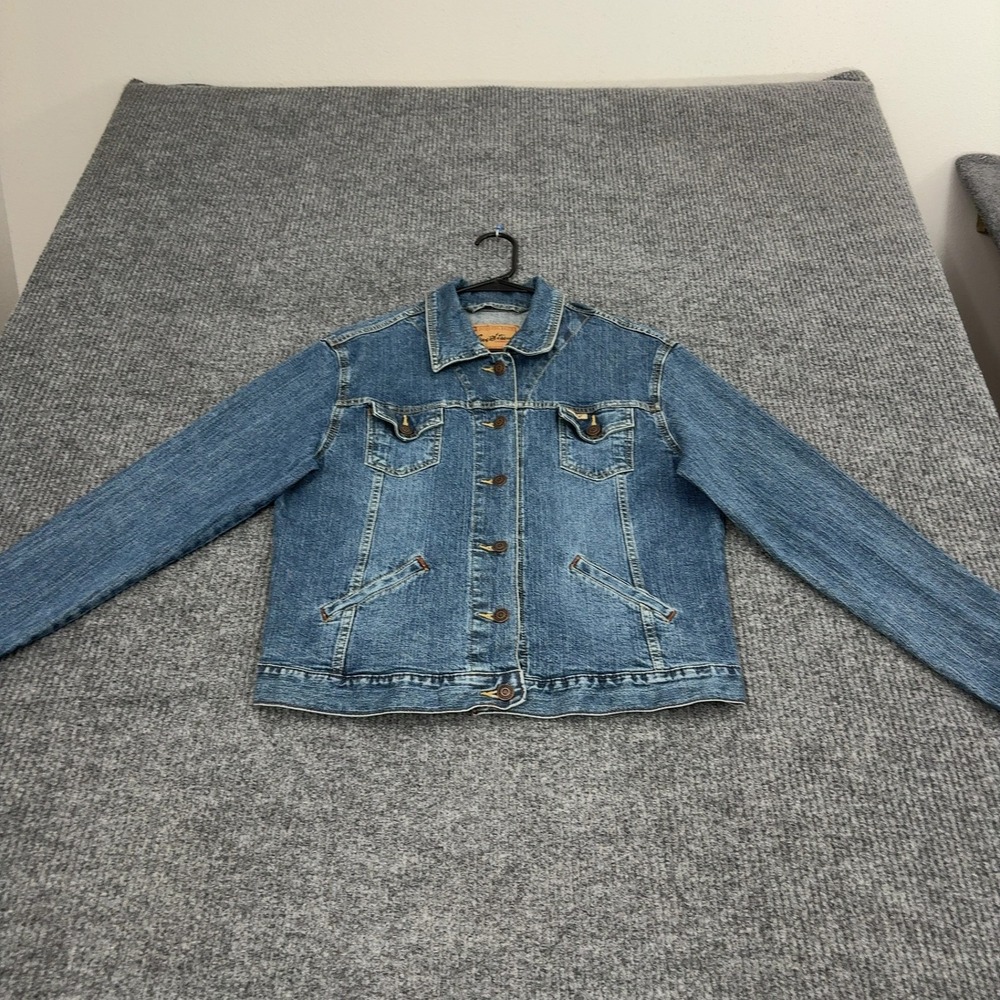 Levi Strauss Signature Jacket Womens M Blue Cotton Denim Trucker Casual Classic